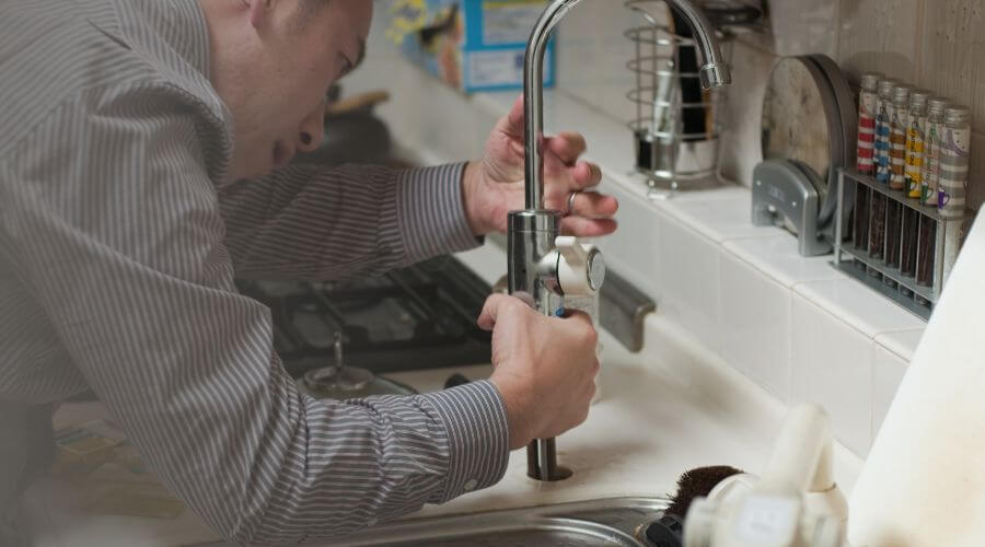 Local expert plumbing services in Tollesboro, KY